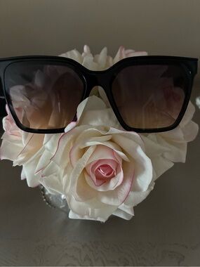 😎Black Gradient Lens Women's Fashion Sunglasses😎